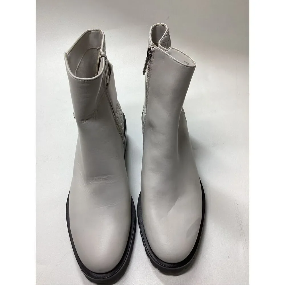 Karl Lagerfeld Paris Vara buckled zip ankle booties‎ size 8.5